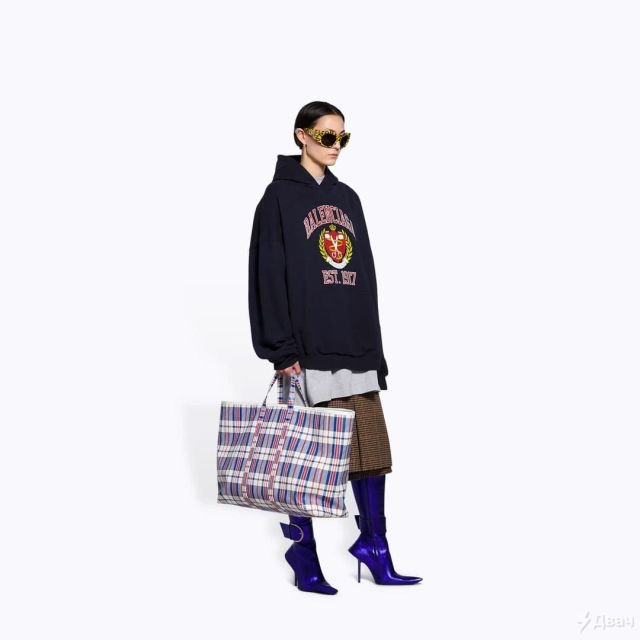 Новая сумка от Balenciaga за 2090 евро (5 фото) 66f868f246ebc.jpeg