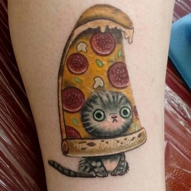 Странные татуировки (12 фото) 66f8551e77794.jpeg