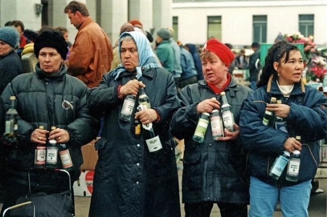 Торговля в 1990 х (15 фото) 66f9eb52e22bb.jpeg