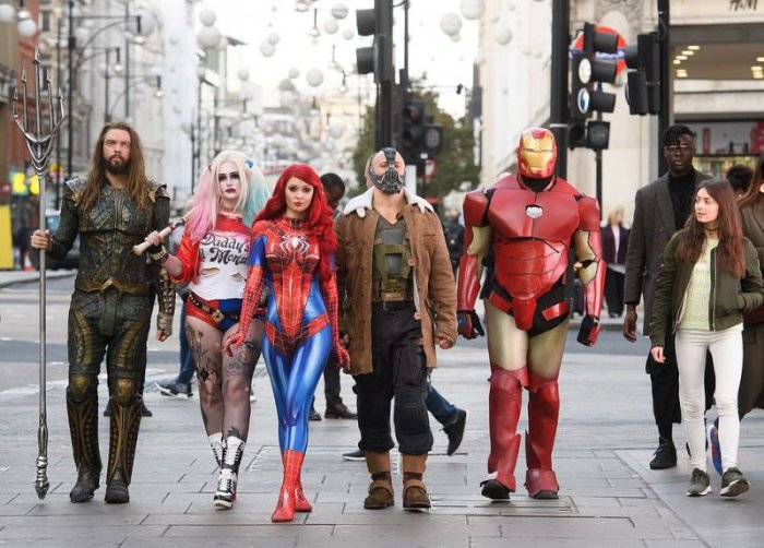 Comic Con в Лондоне в октябре 2018 (33 фото) 670221ad9f20b.jpeg
