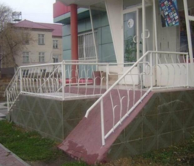 Пандусы для инвалидов и колясок в России (22 фото) 67023518ee744.jpeg