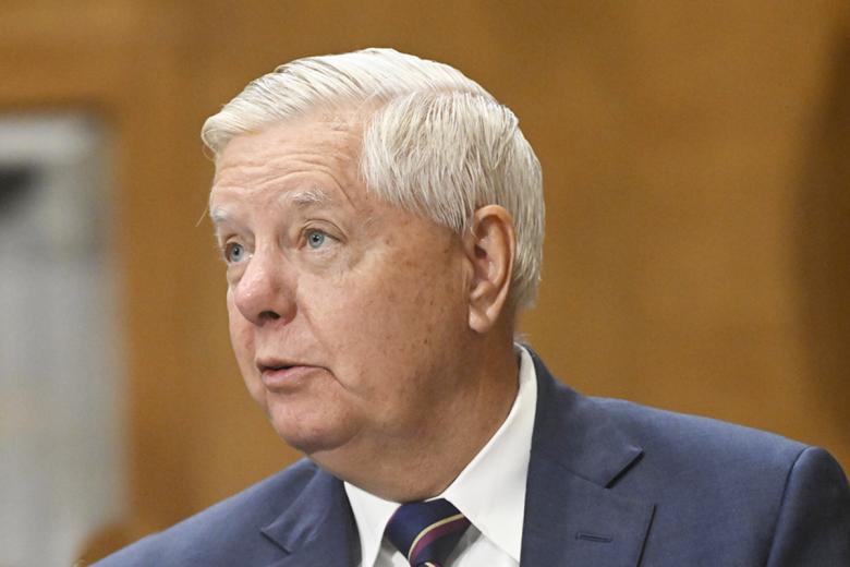 Senator Grem Podderzhal Ideju Obmena Territorijami Mezhdu Moskvoj I Kievom 94700a7