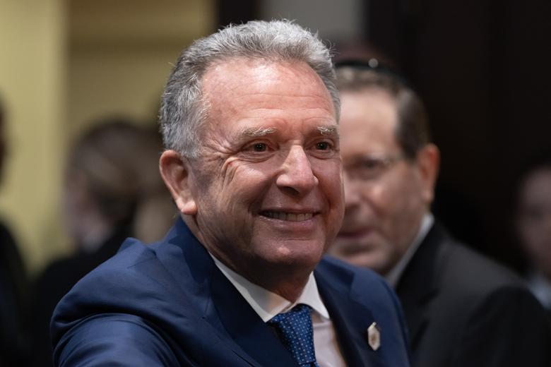 Sotrudnice Cru Peredali Rossijskij Orden Za Syna Jakoby Pogibshego Na Svo 8d294bf