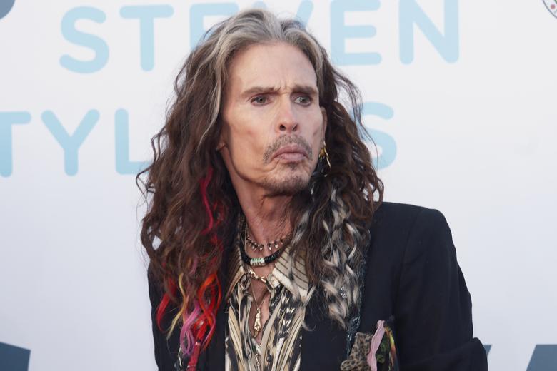 Stalo Izvestno Ob Uhudshenii Zdorovja Solista Odnoj Iz Legendarnyh Rok Grupp 57737d3