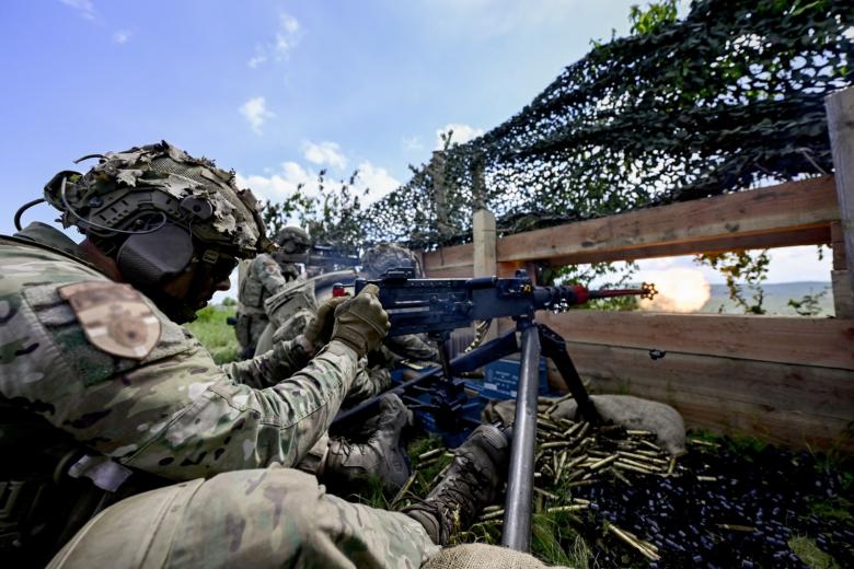 Tramp Pohvastalsja Chto V Nato Rabotajut Po Ego Ukazke 2e5a241