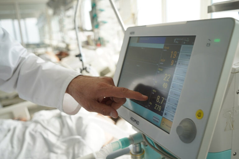 Vrach Spas Pacienta V Kome Ostanoviv Izjatie Organov 3eac7fe