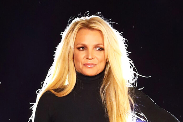 Eks Suprug Britni Spirs Pozhalovalsja Na Razmer Alimentov 527aca1