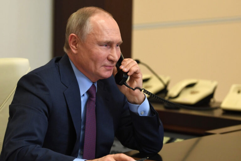 Mask Odnim Slovom Otreagiroval Na Telefonnyj Razgovor Putina I Trampa Ec2cafd