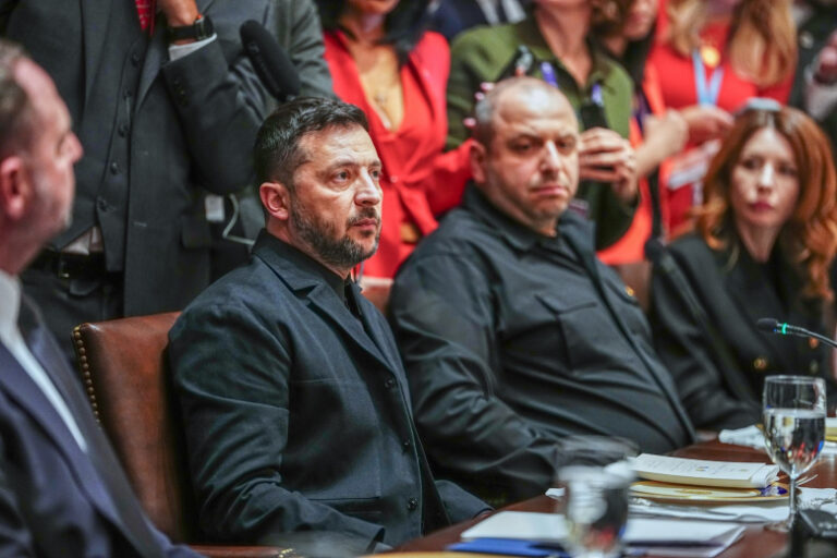 Naprjazhennaja Vstrecha V Ssha Raskryli Kak Proshla Beseda Trampa S Zelenskim A5a4daf