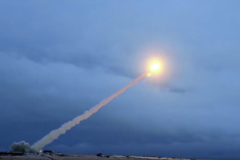 Raskryto Pochemu Ispytanija Burevestnika Postavili Na Ushi Belyj Dom 115a341