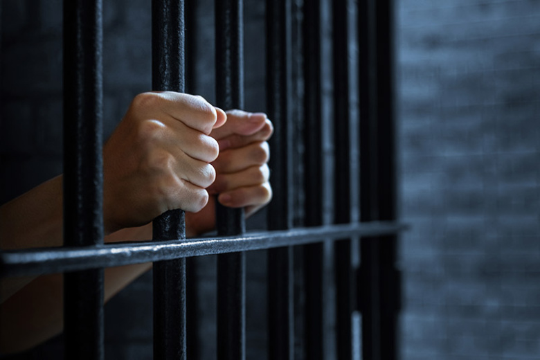 Serijnyj Manjak Fotograf Umer V Tjurme Ne Dozhdavshis Smertnoj Kazni 7c6d68e