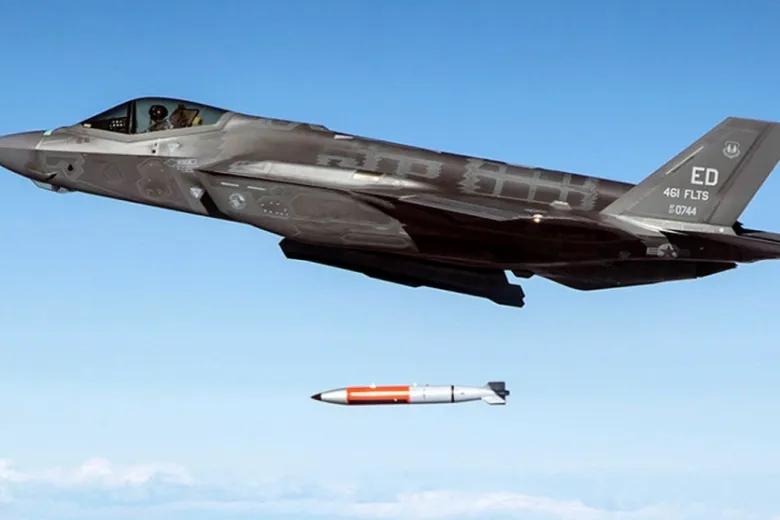 Tramp Raskryl Kogda Japonija Poluchit Pervye Rakety Dlja F 35 F787ed6