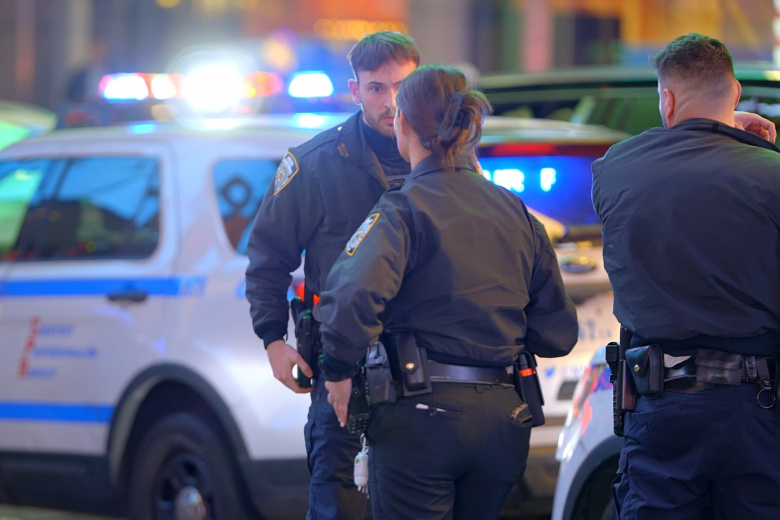 Amerikanskogo Milliardera Obvinjajut V Sozdanii Seks Podzemelja Dlja Pytok D9b01bf