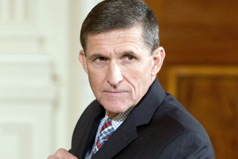 Eto Katastrofa Eks Sovetnik Trampa Prizval Pojti Na Odin Shag Po Ukraine 6d92fe0