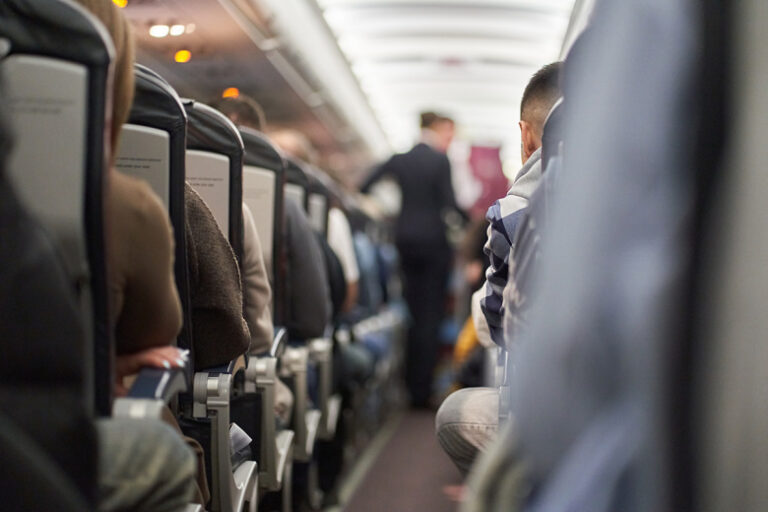 Passazhir Sorval Mezhdunarodnyj Rejs Iz Za Paniki 80fa6e9