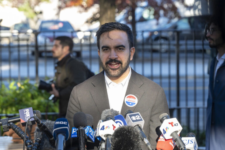 Pobedivshij Na Vyborah Mera Nju Jorka Poobeshhal Ostanovit Trampa 7391fb4