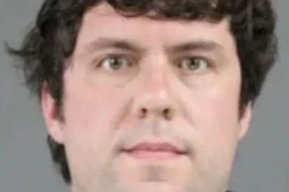 Uchitel Goda Presledoval Shkolnicu I Pisal Ej Ljubovnye Pisma 2e8d507