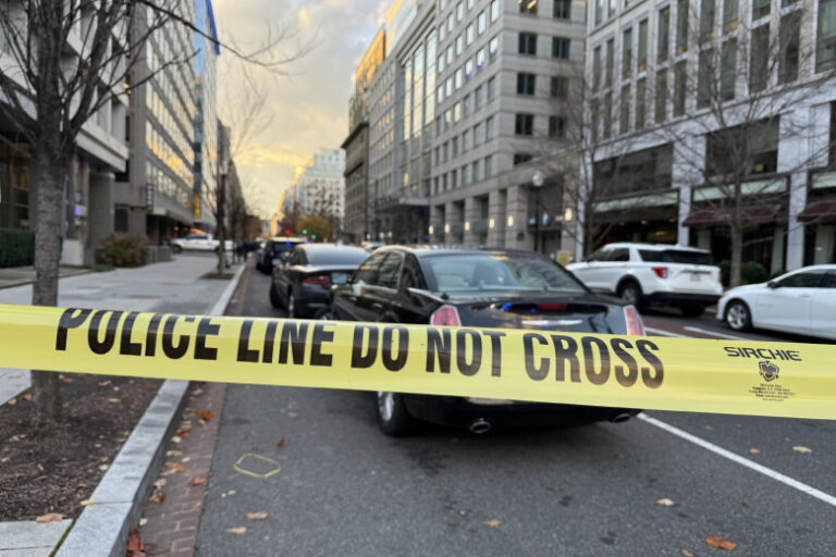 V Belom Dome Svjazali Strelbu V Vashingtone S Prezhnej Migracionnoj Politikoj 92eaa99