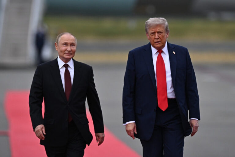 Amerikanskij Professor Nazval Prichinu Dlja Sblizhenija Rossii I Ssha 9391f60