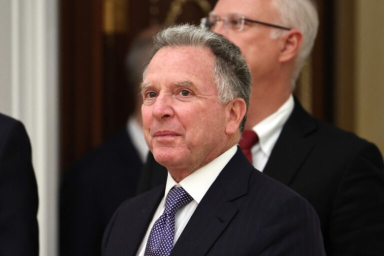 Psihiatr Objasnil O Chem Govorit Vneshnij Vid Uitkoffa Na Vstreche S Putinym A4d6a9d