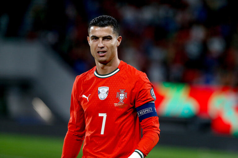 Ronaldu Stanet Chastju Populjarnoj Kinofranshizy 4ef2e96