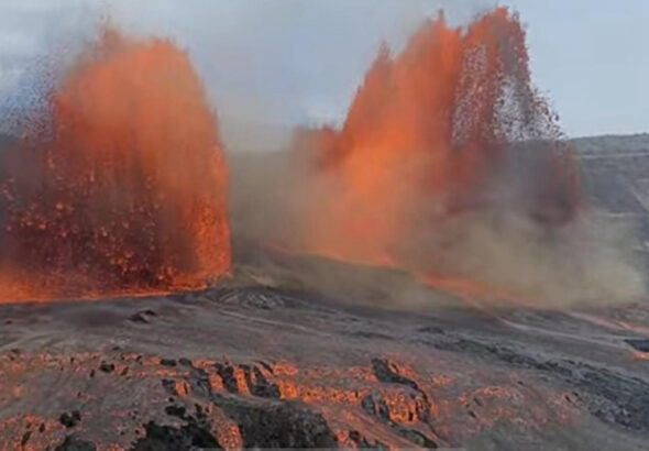 Vulkan Na Gavajjah Izverg Pugajushhe Bolshoj Fontan Lavy 11e4b0d