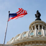 Belyj dom opublikoval valentinki s grenlandiej maduro i migrantami 5bbc318