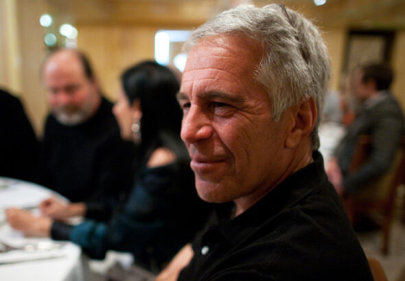 Osnovateli dvizhenija protiv seksualnogo nasilija otmyvali reputaciju epshtejna f4ba63b