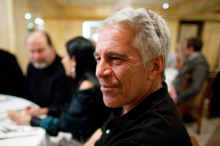 Stalo izvestno gde epshtejn hranil svoi milliony 6da445d