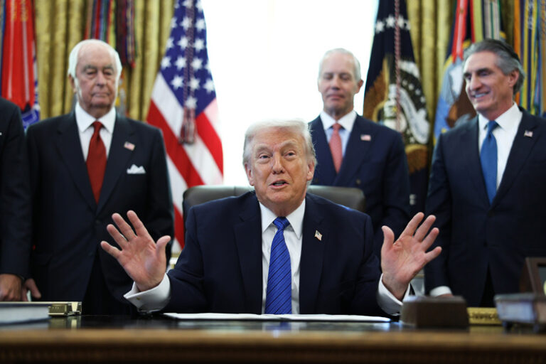 Tramp Objavil O Nachale Peregovorov O Kontrole Nad Grenlandiej 2d9fd57