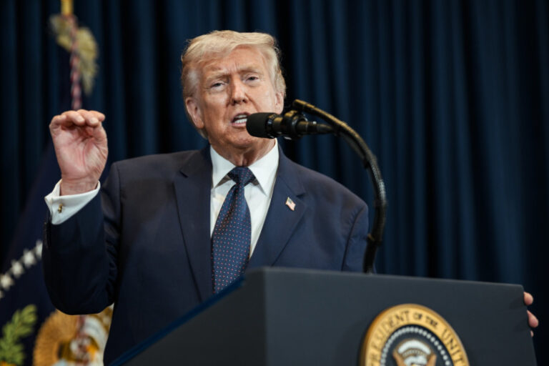 Eto nechestno trampa vozmutilo reshenie irana po ormuzskomu prolivu 11d1994