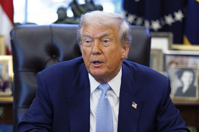 Piar celi tramp vysmejal ukrainu posle slov o pomoshhi s iranom 31f8a70