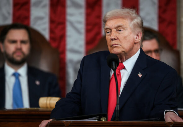 Tramp popytalsja opravdatsja za razrushitelnuju ataku na juzhnyj pars 0ff75eb